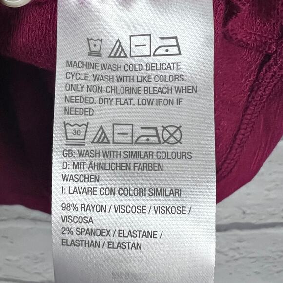 SUSAN GRAVER WEEKEND‎ Women's MP Red Button Neck Casual Knit Pocketed Tunic Top - Picture 7 of 11